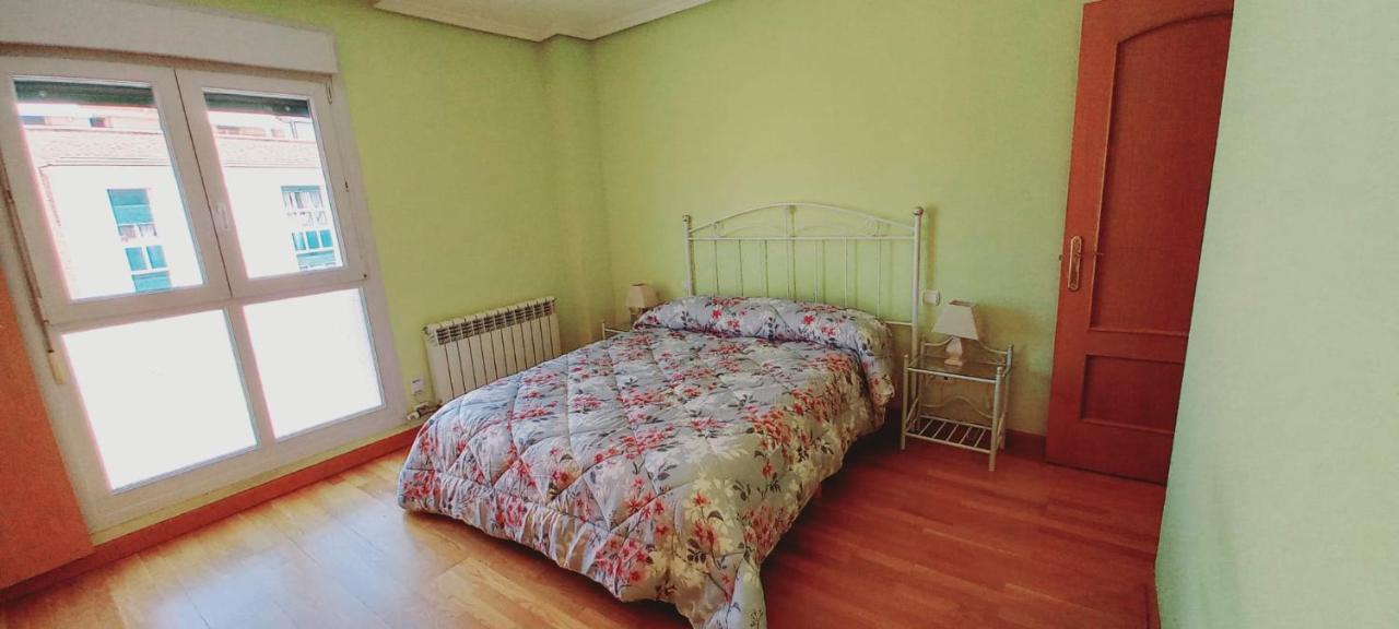Apartamento Para 5 Personas Con Garaje A 10 Minutos De Valladolid Eksteriør billede